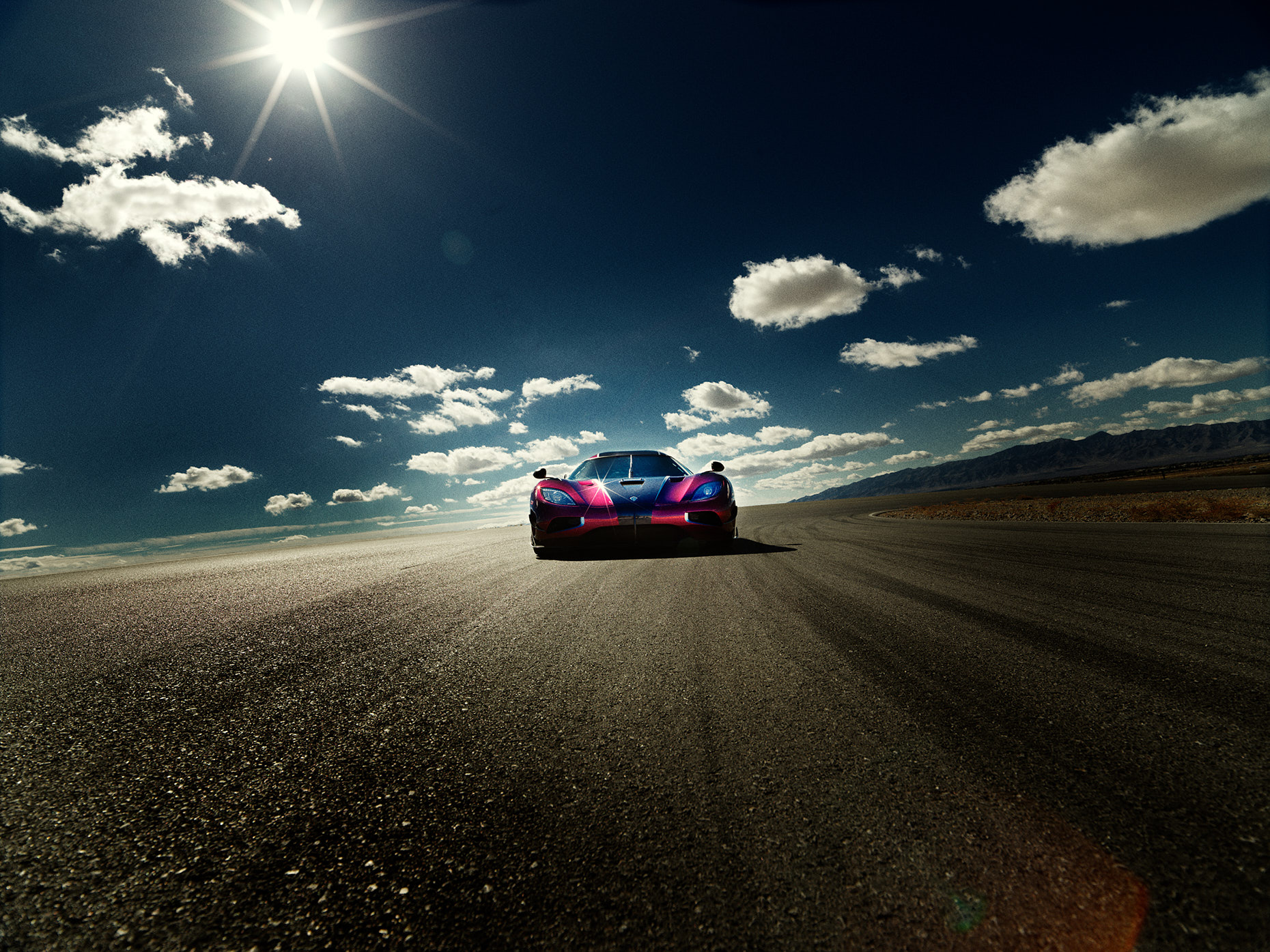 Koenigsegg_0912_final_color