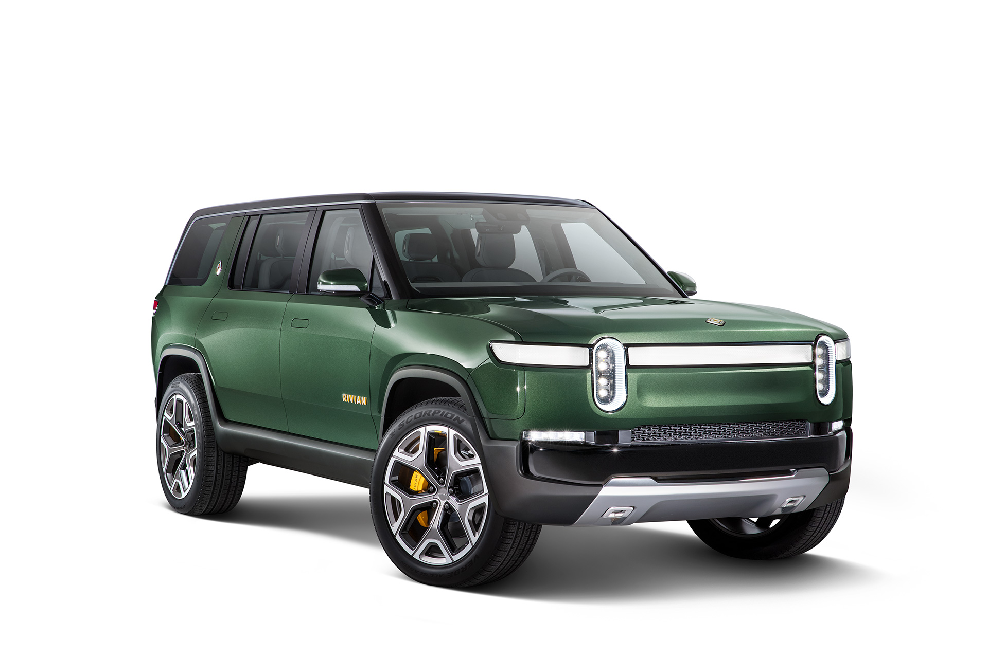 Rivian_R1S_34_Front_Pass_0041_Lians