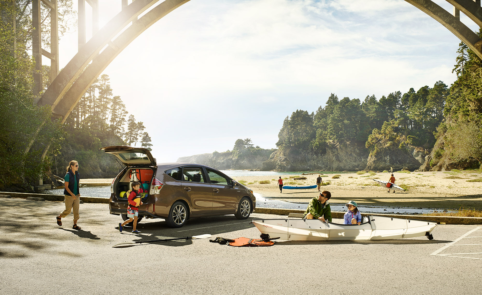 TOYOTA_PRIUS_BEACH